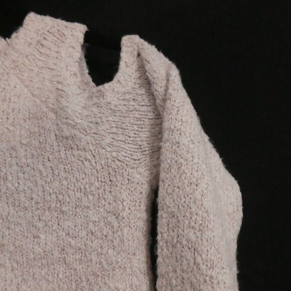 ABERCROMBIE KIDS | 11/12 | Knit Sweater With Open Shoulders | Shiny Fibers - Picture 5 of 15